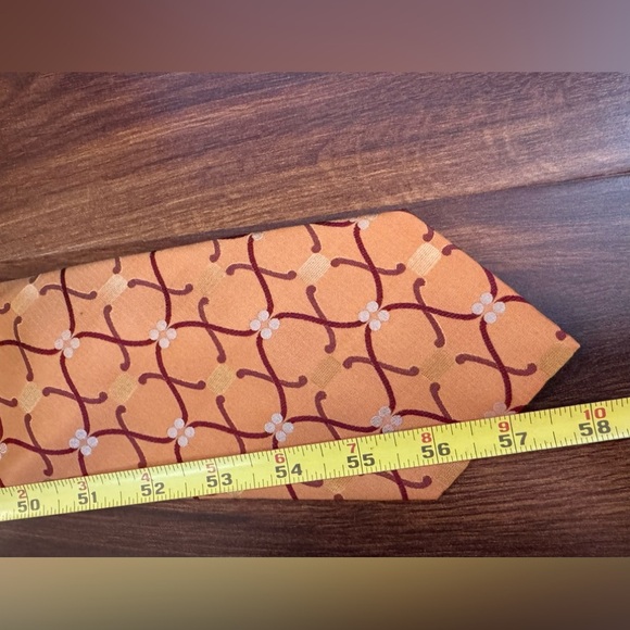 Tasso Elba Gold and Burgundy Patterned Tie - Picture 10 of 10